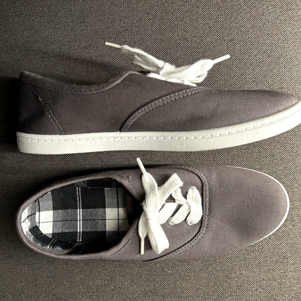 Forever 21 sneakers